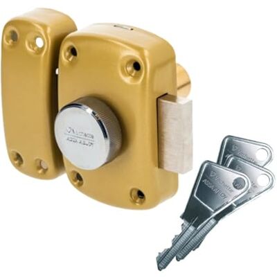 Vachette Verrou de porte Bouton/Cylindre CYCLOP Ouverture à Bouton intérieur, Clé extérieur Cylindre ø 23 mm, Longueur 45 mm, 5 goupilles 67600-45/SC Anti crochetage 3 clés - Publicité Vachette Verrou de porte Bouton/Cylindre CYCLOP Ouverture à Bouton intérieur, Clé extérieur Cylindre ø 23 mm, Longueur 45 mm, 5 goupilles 67600-45/SC Anti crochetage 3 clés - Publicité