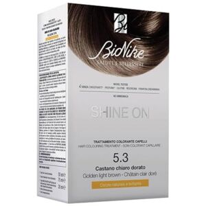 Bionike Shine On Traitement Colorant Cheveux Kit Teint pour Peau Sensible Sans Ammoniaque, Action Nourrissante et Protection Donne une Couleur Naturelle et Brillante, Couvre les Cheveux Blancs - Publicité Bionike Shine On Traitement Colorant Cheveux Kit Teint pour Peau Sensible Sans Ammoniaque, Action Nourrissante et Protection Donne une Couleur Naturelle et Brillante, Couvre les Cheveux Blancs - Publicité