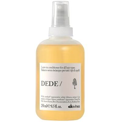 Davines DEDE Après-shampoing léger sans rinçage Démêle instantanément les cheveux Formule douce 250 ml - Publicité Davines DEDE Après-shampoing léger sans rinçage Démêle instantanément les cheveux Formule douce 250 ml - Publicité