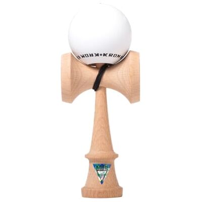 KROM Kendama Pop Rubber Blanc En bois de hêtre certifié Bois de haute qualité Pour débutants et professionnels Pack : cordon de rechange + autocollants - Publicité KROM Kendama Pop Rubber Blanc En bois de hêtre certifié Bois de haute qualité Pour débutants et professionnels Pack : cordon de rechange + autocollants - Publicité