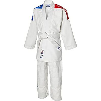 Mizuno Kimono de Judo Shiro Plus FF Judo 130 cm - Publicité Mizuno Kimono de Judo Shiro Plus FF Judo 130 cm - Publicité