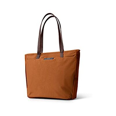 Bellroy Tokyo Tote – Deuxième Édition (Sac Tote Laptop, Sac Bandoulière Casual, 15L) Bronze - Publicité Bellroy Tokyo Tote – Deuxième Édition (Sac Tote Laptop, Sac Bandoulière Casual, 15L) Bronze - Publicité
