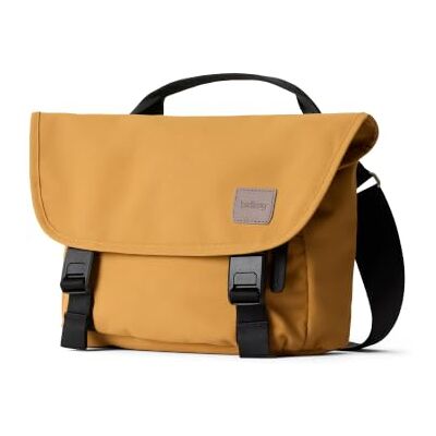 Bellroy Classic Messenger 6 L, Petite sacoche Camel - Publicité Bellroy Classic Messenger 6 L, Petite sacoche Camel - Publicité