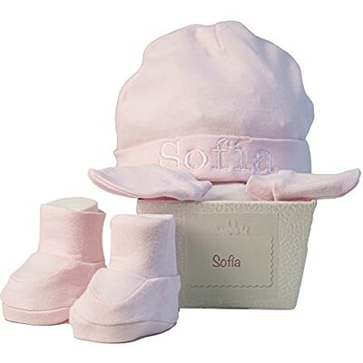 BebeDeParis Ensemble de Chaussons, Mitaines et Bonnet Personnalisé avec le Prénom du Bébé, pack Rose - Publicité BebeDeParis Ensemble de Chaussons, Mitaines et Bonnet Personnalisé avec le Prénom du Bébé, pack Rose - Publicité