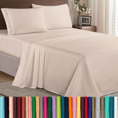 Elegant Comfort Parure de lit Luxueuse et Douce de qualité égyptienne 1500 Fils 4 pièces Résistant aux Plis et à la décoloration Poche Profonde jusqu'à 40,6 cm King Size Crème - Publicité Elegant Comfort Parure de lit Luxueuse et Douce de qualité égyptienne 1500 Fils 4 pièces Résistant aux Plis et à la décoloration Poche Profonde jusqu'à 40,6 cm King Size Crème - Publicité