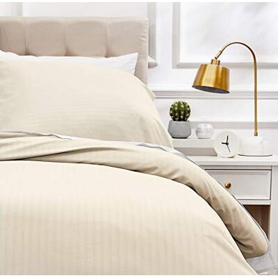 Ensemble de linge de lit microfibre 135x200 beige - Amazon Basics - Publicité Ensemble de linge de lit microfibre 135x200 beige - Amazon Basics - Publicité