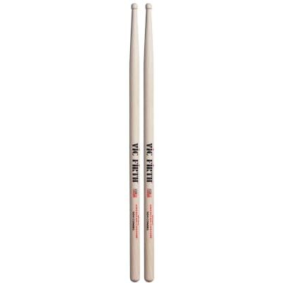 Vic Firth American Custom SD4 Combo Baguettes, Bout en Bois - Publicité Vic Firth American Custom SD4 Combo Baguettes, Bout en Bois - Publicité