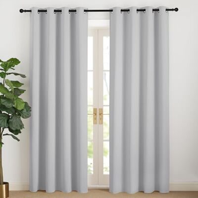 NICETOWN Rideaux Thermique de Fenêtre Draperies Occultant à Oeillets Lumineux Bloquer Anti UV pour Decoration Maison Chambre, 140 cm Largeur sur 200 Hauteur, Gris Clair, 2 Pièces - Publicité NICETOWN Rideaux Thermique de Fenêtre Draperies Occultant à Oeillets Lumineux Bloquer Anti UV pour Decoration Maison Chambre, 140 cm Largeur sur 200 Hauteur, Gris Clair, 2 Pièces - Publicité
