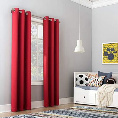 Sun Rideau occultant à œillets en Polyester pour Chambre d'enfant, Rouge, 101,6 cm de Large x 241,3 cm de Long (Lot de 1) - Publicité Sun Rideau occultant à œillets en Polyester pour Chambre d'enfant, Rouge, 101,6 cm de Large x 241,3 cm de Long (Lot de 1) - Publicité