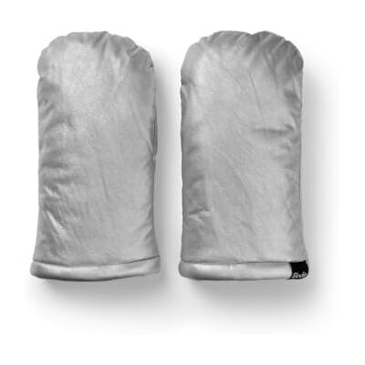 Elodie Details Moufles pour Poussette, Protège-Mains pour Poussette et Landau avec Doublure en Fausse Fourrure, Taille Universelle, Coupe-vent et Imperméable Silver Sheen - Publicité Elodie Details Moufles pour Poussette, Protège-Mains pour Poussette et Landau avec Doublure en Fausse Fourrure, Taille Universelle, Coupe-vent et Imperméable Silver Sheen - Publicité
