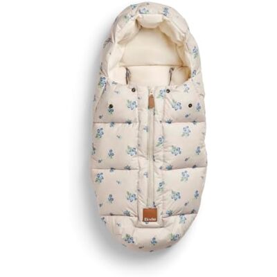 Elodie Details Comfort Chancelière Universelle Poussette, Blueberry Bliss - Publicité Elodie Details Comfort Chancelière Universelle Poussette, Blueberry Bliss - Publicité