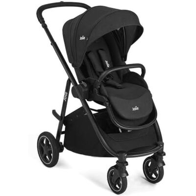 Joie – VERSATRAX – Poussette naissance à 22 kg – Assise Réversible – Pliage 1 main – Roues Anti-Crevaison – Compatible Coque, nacelle – Habillage pluie, adaptateurs et porte-gobelet inclus – Raven - Publicité Joie – VERSATRAX – Poussette naissance à 22 kg – Assise Réversible – Pliage 1 main – Roues Anti-Crevaison – Compatible Coque, nacelle – Habillage pluie, adaptateurs et porte-gobelet inclus – Raven - Publicité