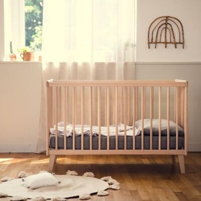 Kadolis Lit Bébé 60x120 cm en Hêtre Massif Turia Lit à barreaux sécurisé sommier réglable en 3 positions Hêtre massif certifié FSC® - Publicité Kadolis Lit Bébé 60x120 cm en Hêtre Massif Turia Lit à barreaux sécurisé sommier réglable en 3 positions Hêtre massif certifié FSC® - Publicité