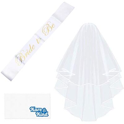 Kare & Kind Voile de mariée et Ceinture “Bride to Be” (Impression d'or) Accessoires de mariée élégants pour Les fêtes prénuptiale Les enterrements de Vie de Jeune Fille, Les soirées Entre Filles - Publicité Kare & Kind Voile de mariée et Ceinture “Bride to Be” (Impression d'or) Accessoires de mariée élégants pour Les fêtes prénuptiale Les enterrements de Vie de Jeune Fille, Les soirées Entre Filles - Publicité