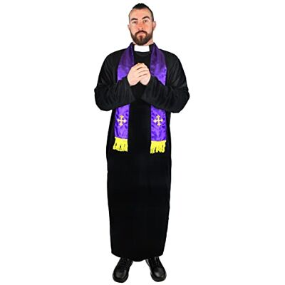 I LOVE FANCY DRESS Déguisement de curé avec Une Longue Robe Noire + Une écharpe Violette avec détails Couleur Or. Ideal pour Les enterrements de Vie de garçon. Publicité I LOVE FANCY DRESS Déguisement de curé avec Une Longue Robe Noire + Une écharpe Violette avec détails Couleur Or. Ideal pour Les enterrements de Vie de garçon. Publicité