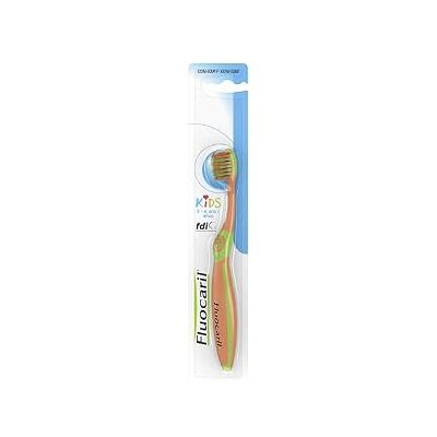 Fluocaril Brosse à Dents Kids 2-6 Ans Extra-Souple Vert et Bleu - Publicité Fluocaril Brosse à Dents Kids 2-6 Ans Extra-Souple Vert et Bleu - Publicité