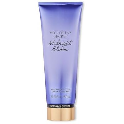 Victoria's Secret Lait Pour Le Corps Et Les Mains En Original Midnight Bloom - Publicité Victoria's Secret Lait Pour Le Corps Et Les Mains En Original Midnight Bloom - Publicité