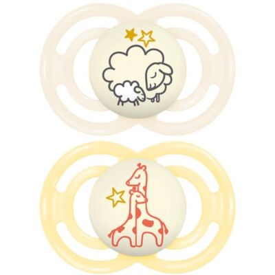 MAM Sucette Perfect Nuit Bébé 6+ mois, Lot de 2 tétines, COLORIS ALÉATOIRE - Publicité MAM Sucette Perfect Nuit Bébé 6+ mois, Lot de 2 tétines, COLORIS ALÉATOIRE - Publicité