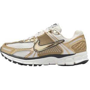 Nike - Zoom Vomero 5 - Or Métallique - Femme 44.5 - Shoes - Publicité Nike - Zoom Vomero 5 - Or Métallique - Femme 44.5 - Shoes - Publicité
