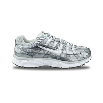 Nike P-6000 Sneaker - Publicité Nike P-6000 Sneaker - Publicité