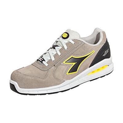 Diadora Run Net Airbox Low S3 SRC Chaussure de Piste d'athlétismeHomme - Publicité Diadora Run Net Airbox Low S3 SRC Chaussure de Piste d'athlétismeHomme - Publicité