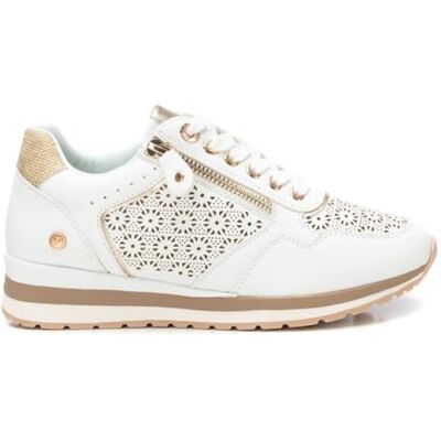 XTI Sneakers Femme Blanc Chaussures Confortables et polyvalentes Mode décontractée Modèle 14411301 (Taille36) - Publicité XTI Sneakers Femme Blanc Chaussures Confortables et polyvalentes Mode décontractée Modèle 14411301 (Taille36) - Publicité