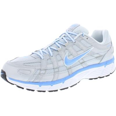 Nike P-6000 Homme MTLC Platinum/University Blue EU 36 - Publicité Nike P-6000 Homme MTLC Platinum/University Blue EU 36 - Publicité
