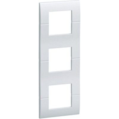 Hager Systo – Cadre droit 3 x 2 module Systo blanc - Publicité Hager Systo – Cadre droit 3 x 2 module Systo blanc - Publicité