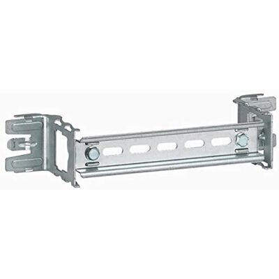 Legrand Rail pour montage appareils modulaires et Vistop jusqu'à 160A en gaine à câbles XL³400-9 modules - Publicité Legrand Rail pour montage appareils modulaires et Vistop jusqu'à 160A en gaine à câbles XL³400-9 modules - Publicité