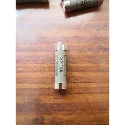 Bticino fusible gris 100KA 20A 380V - Publicité Bticino fusible gris 100KA 20A 380V - Publicité