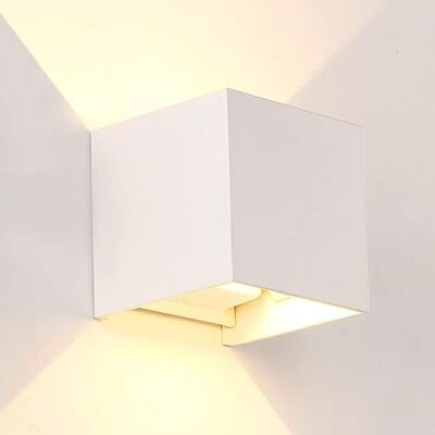 Iluminashop Applique Murale LED 6W Aluminium Blanc Double Face Cube IP54 Blanc Chaud 3000K - Publicité Iluminashop Applique Murale LED 6W Aluminium Blanc Double Face Cube IP54 Blanc Chaud 3000K - Publicité