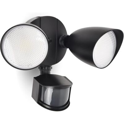 LUTEC Projecteur de sécurité LED PIR 23,5 W avec capteur PIR 1700 lm LED intégré à double tête pour extérieur, terrasse, jardin, cour, noir, 5000 K - Publicité LUTEC Projecteur de sécurité LED PIR 23,5 W avec capteur PIR 1700 lm LED intégré à double tête pour extérieur, terrasse, jardin, cour, noir, 5000 K - Publicité