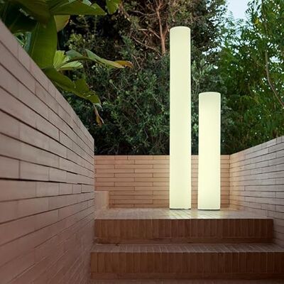 Lampadaire LED Fity 160 cm Newgarden - Usage intérieur/extérieur - Publicité Lampadaire LED Fity 160 cm Newgarden - Usage intérieur/extérieur - Publicité