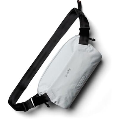 Bellroy Carryology Essentials Sling, Sac de voyage à bandoulière Fog - Publicité Bellroy Carryology Essentials Sling, Sac de voyage à bandoulière Fog - Publicité