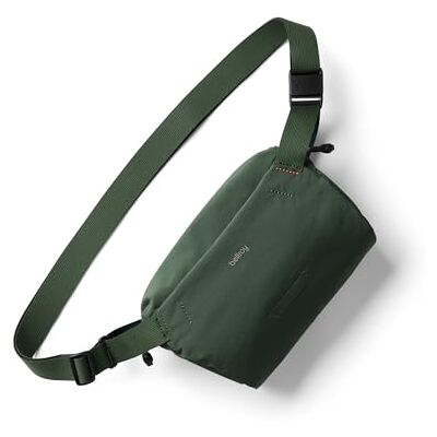 Bellroy Lite Sling Mini, Sac à bandoulière léger Spruce - Publicité Bellroy Lite Sling Mini, Sac à bandoulière léger Spruce - Publicité