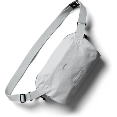 Bellroy Lite Sling, Sac à bandoulière léger Fog - Publicité Bellroy Lite Sling, Sac à bandoulière léger Fog - Publicité