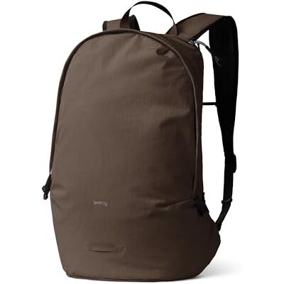 Bellroy Lite Daypack, Sac à dos léger RiverRock - Publicité Bellroy Lite Daypack, Sac à dos léger RiverRock - Publicité