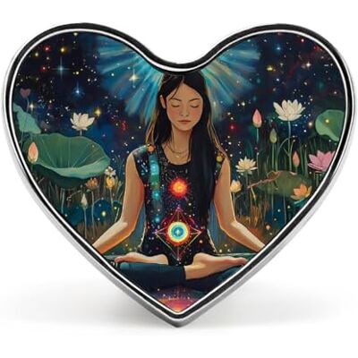 NLWQEKV Broche/badge en forme de cœur représentant les sept chakras du yoga et de la méditation, à accrocher à un sac à dos, une veste ou un chapeau. Décoration mignonne. Publicité NLWQEKV Broche/badge en forme de cœur représentant les sept chakras du yoga et de la méditation, à accrocher à un sac à dos, une veste ou un chapeau. Décoration mignonne. Publicité
