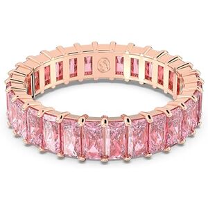 Swarovski Bague Matrix, Taille baguette, Rose, Placage de ton or rosé - Publicité Swarovski Bague Matrix, Taille baguette, Rose, Placage de ton or rosé - Publicité