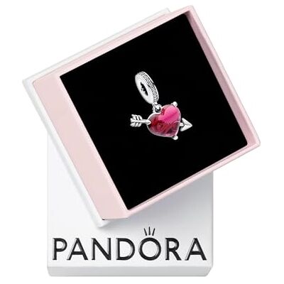 Pandora Moments Charms Famille - Publicité Pandora Moments Charms Famille - Publicité
