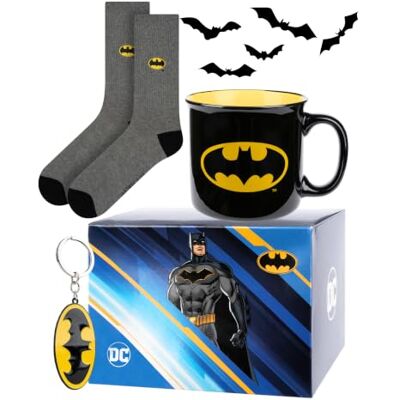 soxo DC Comics Batman Cadeau Chaussettes Homme & Tasse & Porte-clés 40-45 Socks Hautes En Coton, Motif Héros Fantaisie - Publicité soxo DC Comics Batman Cadeau Chaussettes Homme & Tasse & Porte-clés 40-45 Socks Hautes En Coton, Motif Héros Fantaisie - Publicité