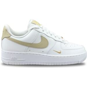Nike WMNS Air Force 1'07 Ess Blanc Cz0270-105 - Publicité Nike WMNS Air Force 1'07 Ess Blanc Cz0270-105 - Publicité