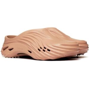 Crocs Echo Wave Clogs EU 42-43 - Publicité Crocs Echo Wave Clogs EU 42-43 - Publicité
