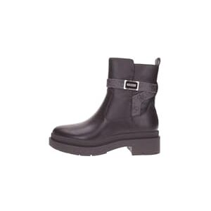 Guess Bottines femmes Ref 64432 BLKCO Noir Noir 36 - Publicité Guess Bottines femmes Ref 64432 BLKCO Noir Noir 36 - Publicité