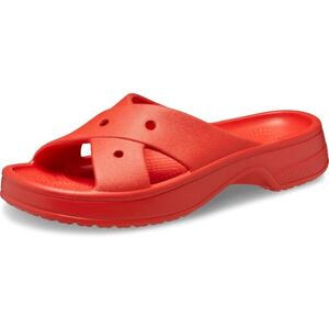Crocs Sandales classiques à bretelles croisées pour femme, rouge cerise, 4 - Publicité Crocs Sandales classiques à bretelles croisées pour femme, rouge cerise, 4 - Publicité