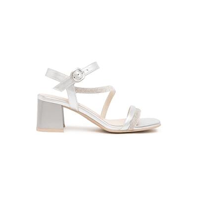 Nero Giardini E615721D 700 Nettuno Chaussures Sandales argentées pour Femmes, Talon en Cuir avec Strass 38 - Publicité Nero Giardini E615721D 700 Nettuno Chaussures Sandales argentées pour Femmes, Talon en Cuir avec Strass 38 - Publicité