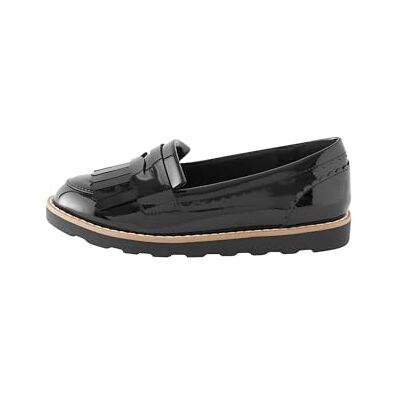 NEXT Fille Mocassins d’écolier à Glands Black Patent 35 - Publicité NEXT Fille Mocassins d’écolier à Glands Black Patent 35 - Publicité