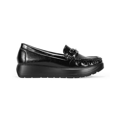 BOSANOVA Mocassins compensées pour femme avec détail métallique décoratif sur le devant et semelle dentée avec talon compensé de 3,5 cm. Semelle intérieure rembourrée pour plus de confort. Chaussures - Publicité BOSANOVA Mocassins compensées pour femme avec détail métallique décoratif sur le devant et semelle dentée avec talon compensé de 3,5 cm. Semelle intérieure rembourrée pour plus de confort. Chaussures - Publicité