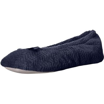 Isotoner Chaussons ballerines Gemma en micro-éponge et mousse à mémoire de forme confortable, semelle en daim, pour femme, Bleu marine/chevrons, 6.5-7.5 - Publicité Isotoner Chaussons ballerines Gemma en micro-éponge et mousse à mémoire de forme confortable, semelle en daim, pour femme, Bleu marine/chevrons, 6.5-7.5 - Publicité