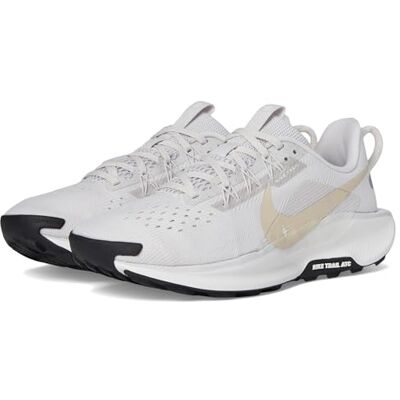 Nike Pegasus Trail 5 VAST Grey/SANDDRIFT-Summit White-Black 44 EU - Publicité Nike Pegasus Trail 5 VAST Grey/SANDDRIFT-Summit White-Black 44 EU - Publicité